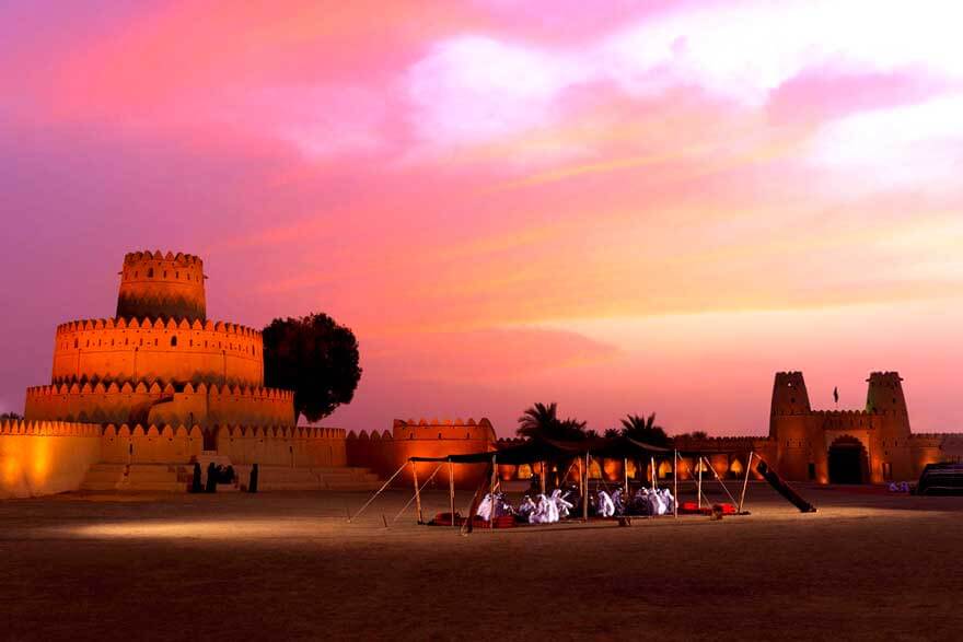 Al Jahili Kalesi (Al Jahili Fort)